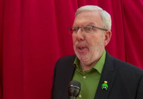 Leonard Maltin: Warner Bros. Studio Tour Hollywood