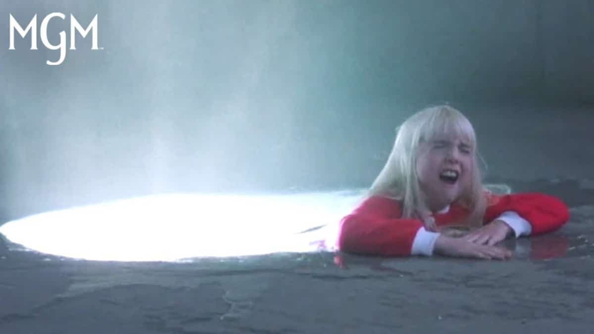 POLTERGEIST III (1988) | Portal To The Other Side