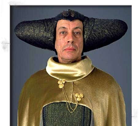 Extras, Extras: Ros Breden