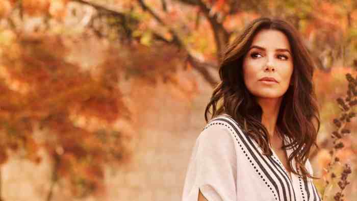 Eva Longoria: Searching for Mexico