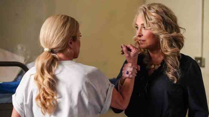 Tracy Ann Oberman On Returning As Chrissie Watts