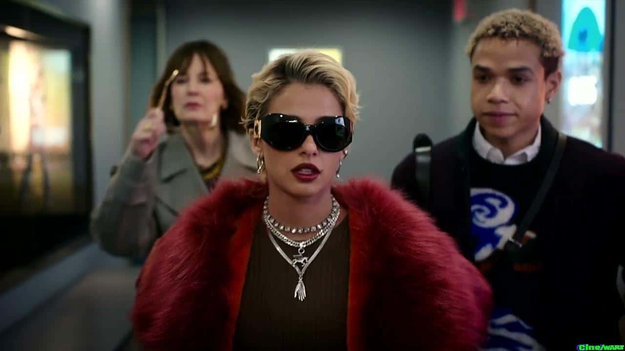 Smile 2 – Featurette – Naomi Artistry