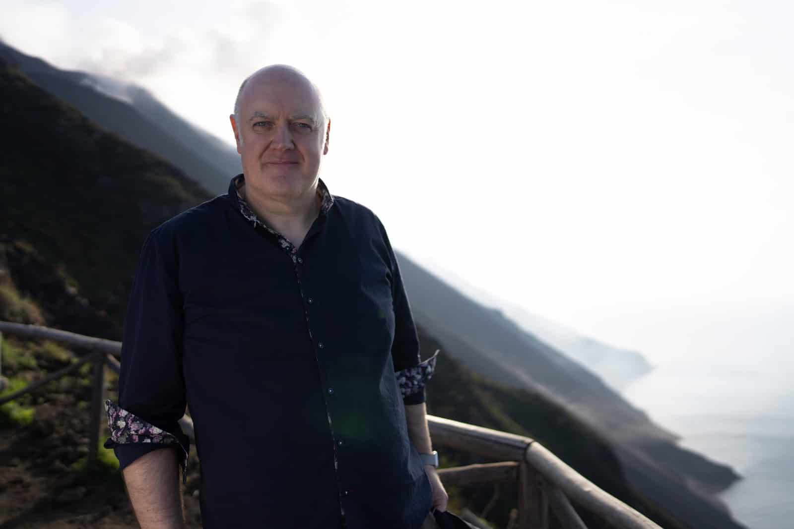 Dara Ó Briain Examines Volcanoes