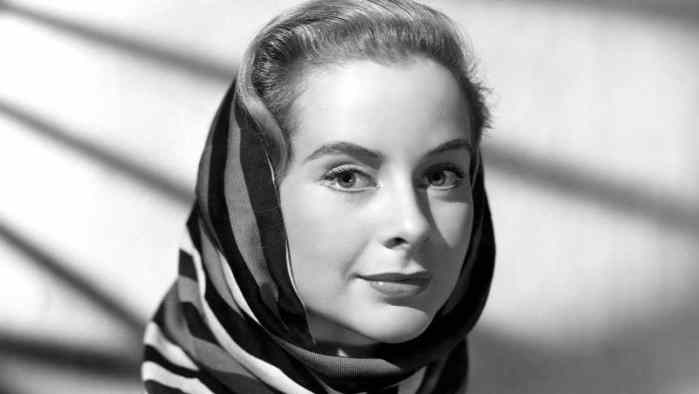 Geneviève Page, Circa 1956