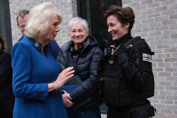 The Queen Visits Trigger Point Set