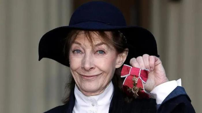 Jean Marsh Dies Age 90