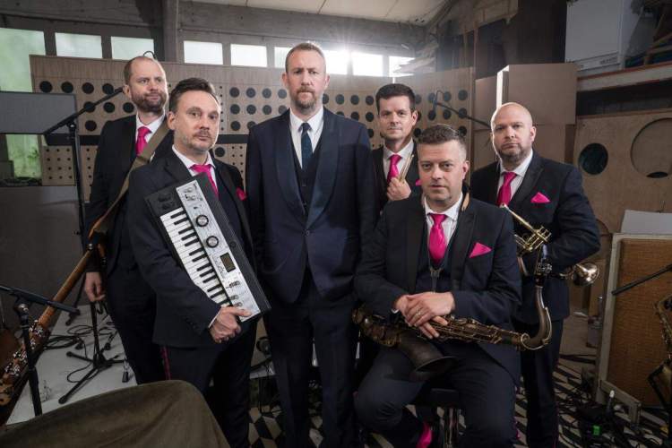 First Look Images Of The Horne Section Tv Show S2