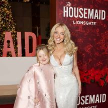 The Housemaid - Gallery